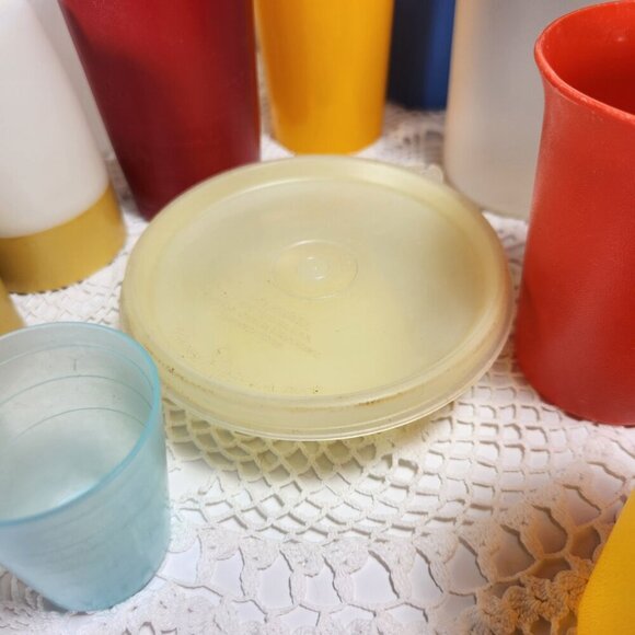 Vintage Tupperware Lot Replacement Cups Egg Cups Seperator Bowl Garlic K… - Picture 14 of 16